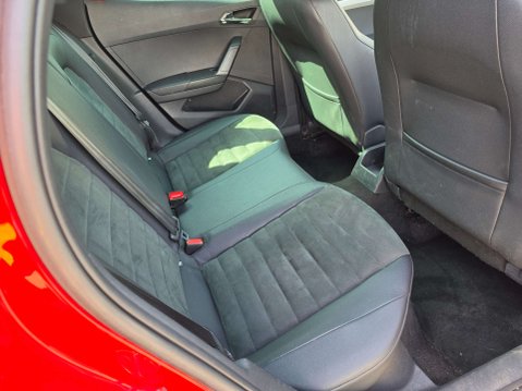 SEAT Arona 1.0 Arona FR Sport EcoTSI Semi-Auto 5dr 19