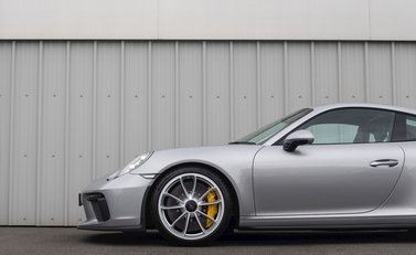 Porsche 911 GT3 (991.2) 26