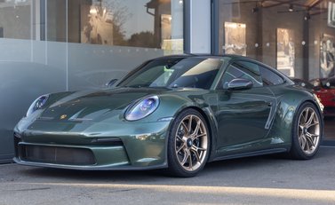 Porsche 911 GT3 TOURING (992) 2