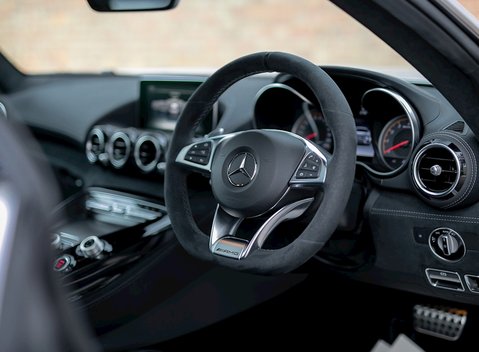 Mercedes-Benz Amg GT GT S 11