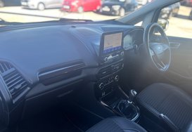 Ford Ecosport TITANIUM 27