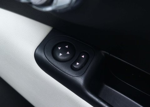 Fiat 500 1.0 500 Dolcevita MHEV 3dr 36