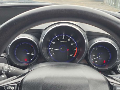 Honda Civic 1.8 i-VTEC SE Plus (Navi) Hatchback 5dr Petrol Auto Euro 6 (142 ps) 32