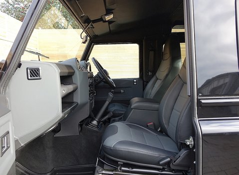 Land Rover 90 Autobiography 7