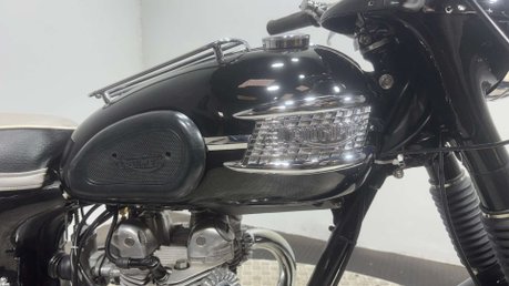 Triumph Tiger T100 500 1960 RUNNING CLASSIC PROJECT BIKE RETRO 500CC 10