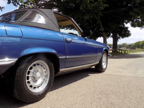 Mercedes-Benz SL Series 380 SL 45