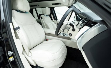 Land Rover Range Rover P530 First Edition 10