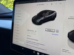 Tesla Model Y (Dual Motor) Long Range SUV 5dr Electric Auto 4WDE (384 bhp) 28