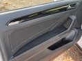 Volkswagen T-Roc R-LINE TSI DSG 16