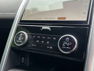 Land Rover Discovery 3.0 Discovery Dynamic HSE D MHEV Automatic 4WD 5dr 26
