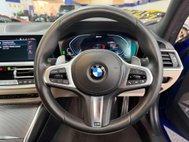 BMW 3 Series 2.0 330e 12kWh M Sport Saloon 4dr Petrol Plug-in Hybrid Auto Euro 6 (s/s) ( 25