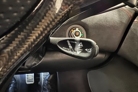 McLaren MP4-12C V8 25