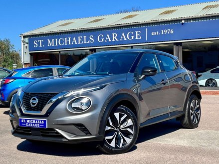 Nissan Juke 1.0 Juke Acenta DiG-T Semi-Auto 5dr