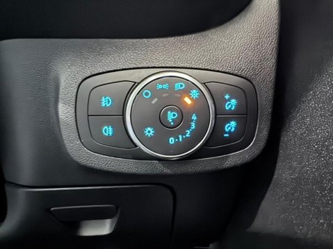 Ford Fiesta 1.0T EcoBoost MHEV ST-Line X Edition Euro 6 (s/s) 5dr 28