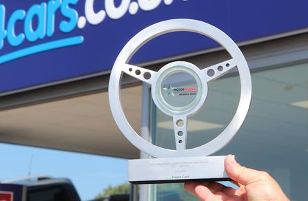 Frosts win Customer Care Award at the MotorTrader Independent Awards 2023