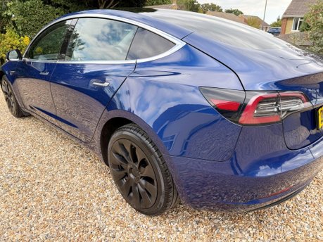 Tesla Model 3 Standard Range Plus Auto RWD 4dr 11