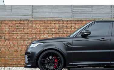 Land Rover Range Rover Sport 5.0 SVR Urban 25
