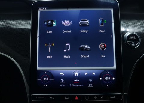 Mercedes-Benz GLC 2.0 GLC 300 AMG Line MHEV 4Matic A 4WD 5dr 31