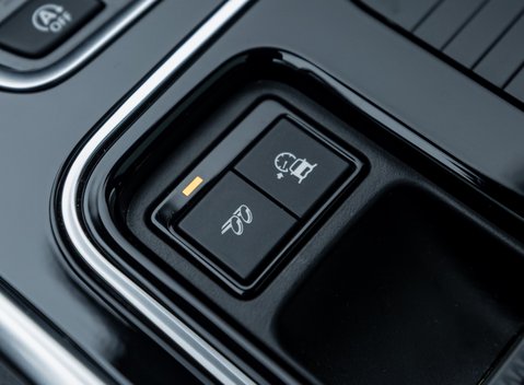 Jaguar XE SV PROJECT 8 29