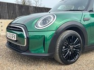 Mini Hatch COOPER EXCLUSIVE 32