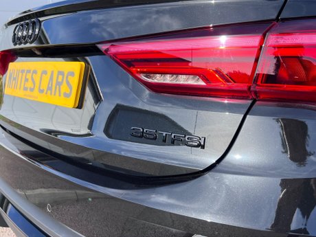 Audi Q3 1.5 TFSI CoD 35 Black Edition Sportback 5dr Petrol S Tronic Euro 6 (s/s) (1 95