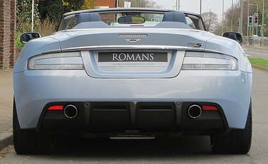 Aston Martin DBS Volante 6