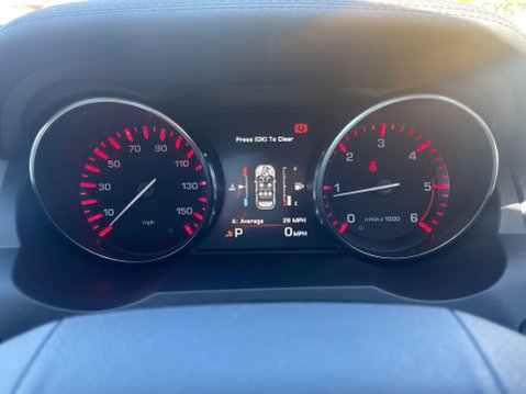 Land Rover Range Rover Evoque 2.2 SD4 Dynamic Auto 4WD Euro 5 (s/s) 3dr 23