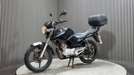 Yamaha YBR 125 2012 PROJECT LEARNER BIKE SPARES OR REPAIR 125CC 7