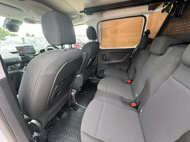 Vauxhall Combo Crew Cab [SOLD CR] LWB L2H1 Low Roof Prime Air Con Cruise Sensors Nav EURO 14