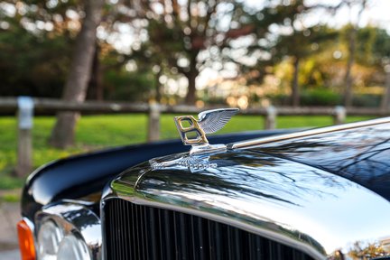 Bentley Continental 11