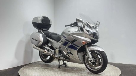 Yamaha FJR1300 ABS 2008 ONLY 22K NEW MOT SERVICED FULL LUGGAGE COMMUTER TOURER BIKE 2