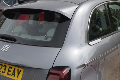 Fiat 500e La Prima 15