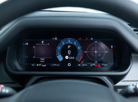 Land Rover Defender OCTA EDITION ONE 30