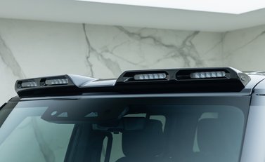 Land Rover Defender 110 V8 Carpathian Edition 30