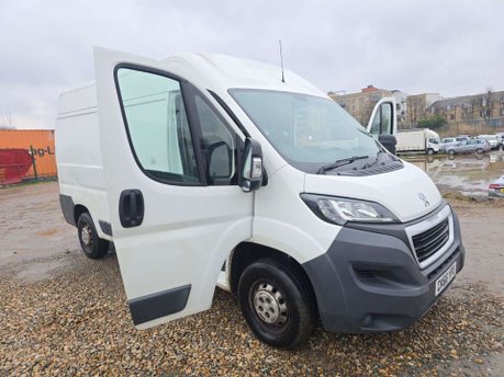Peugeot Boxer 2.0 BlueHDi 335 Professional Panel Van 5dr Diesel Manual L2 H2 Euro 6 (130  6