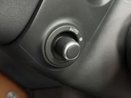 Land Rover Defender 3.0 P400 MHEV X SUV 5dr Petrol Auto 4WD Euro 6 (s/s) (400 ps) 39