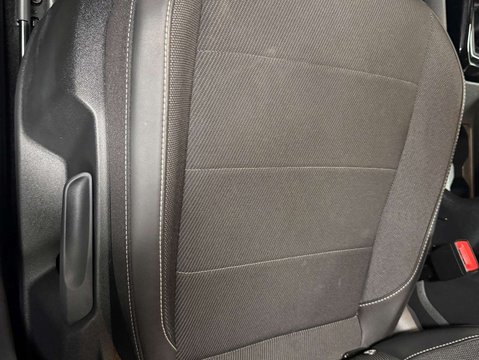 Volkswagen T-Cross 1.0 T-Cross Black Edition TSi 5dr 33