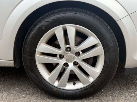 Vauxhall Astra 1.6i 16v SXi Hatchback 5dr Petrol Manual (155 g/km, 113 bhp) 42