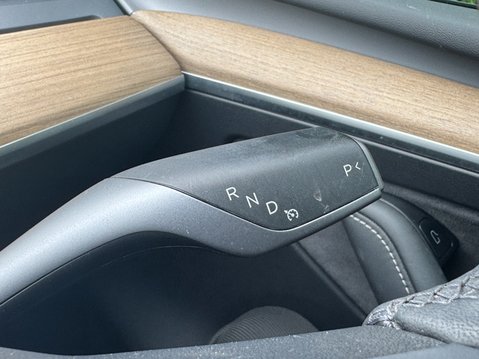 Tesla Model Y (Dual Motor) Long Range SUV 5dr Electric Auto 4WDE (384 bhp) 14
