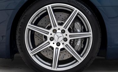 Mercedes-Benz SLS AMG 10