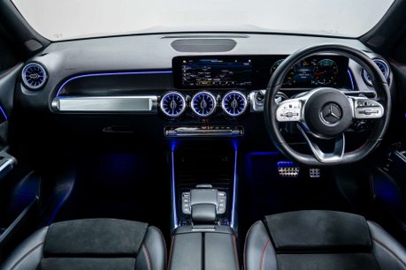 Mercedes-Benz GLB 1.3 GLB 200 AMG Line Premium Plus Night Edition 5dr 29