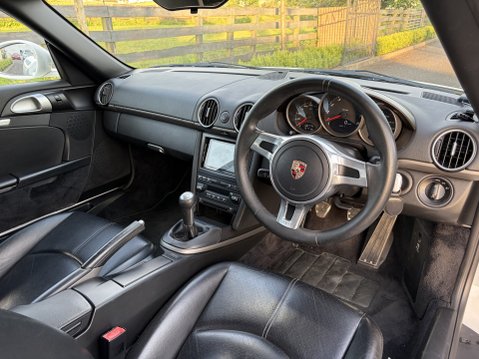 Porsche Cayman 24V 16