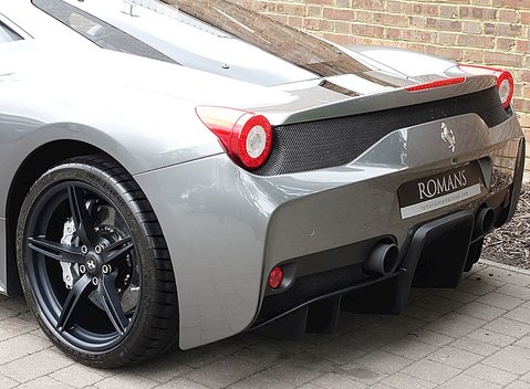 Ferrari 458 Speciale 7