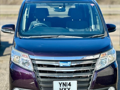 Toyota Noah Hybird 7 Seaters 6