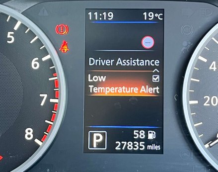 Nissan Juke 1.0 Juke Acenta DiG-T Semi-Auto 5dr 31