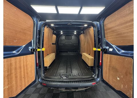 Ford Transit Custom 2.0 280 EcoBlue Limited Panel Van 5dr Diesel Manual L1 H1 Euro 6 (s/s) (130 42