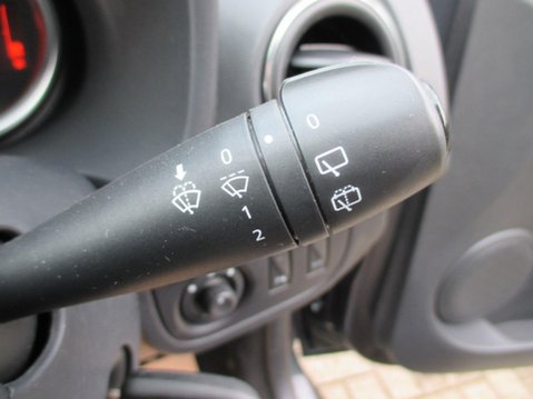 Dacia Sandero Stepway 0.9 TCe Comfort Euro 6 (s/s) 5dr 28