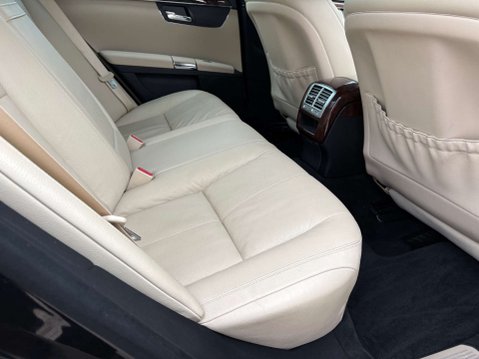 Mercedes-Benz S Class 3.0 S320 CDi Auto 4dr 15