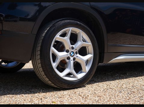 BMW X1 1.5 X1 sDrive 18i XLine 5dr 33