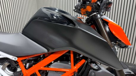 KTM 390 DUKE 2018 ONLY 11K GREAT LOOKING A2 READY ENDURO BIKE 390CC 38